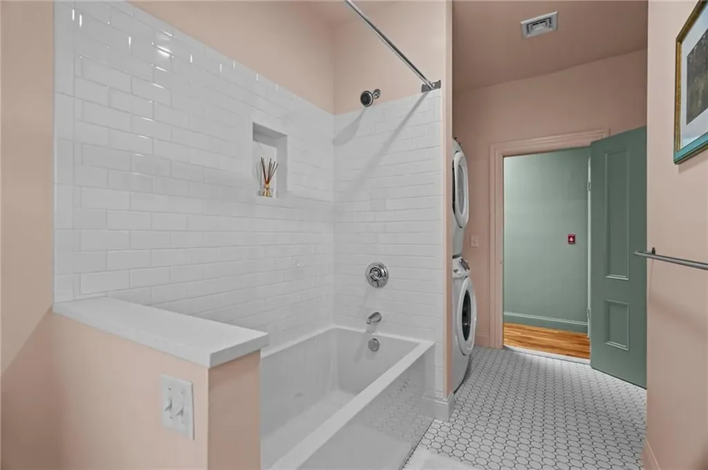 10 Wood Street Providence RI 02909