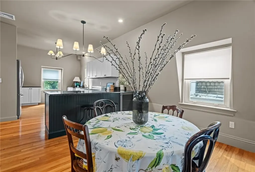 10 Wood Street Providence RI 02909