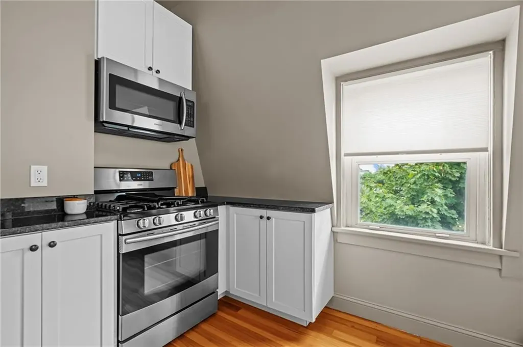 10 Wood Street Providence RI 02909