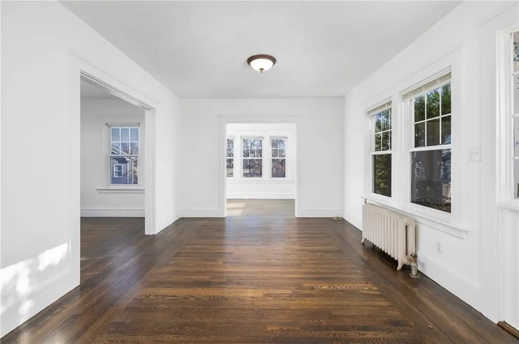 507 Post Road Warwick RI 02888