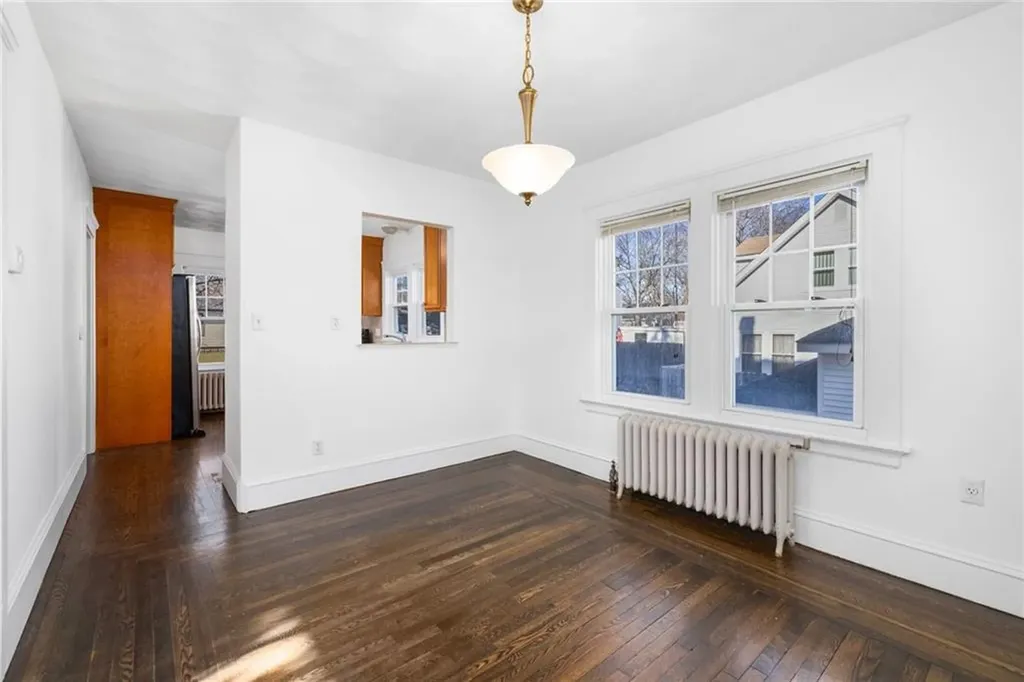 507 Post Road Warwick RI 02888