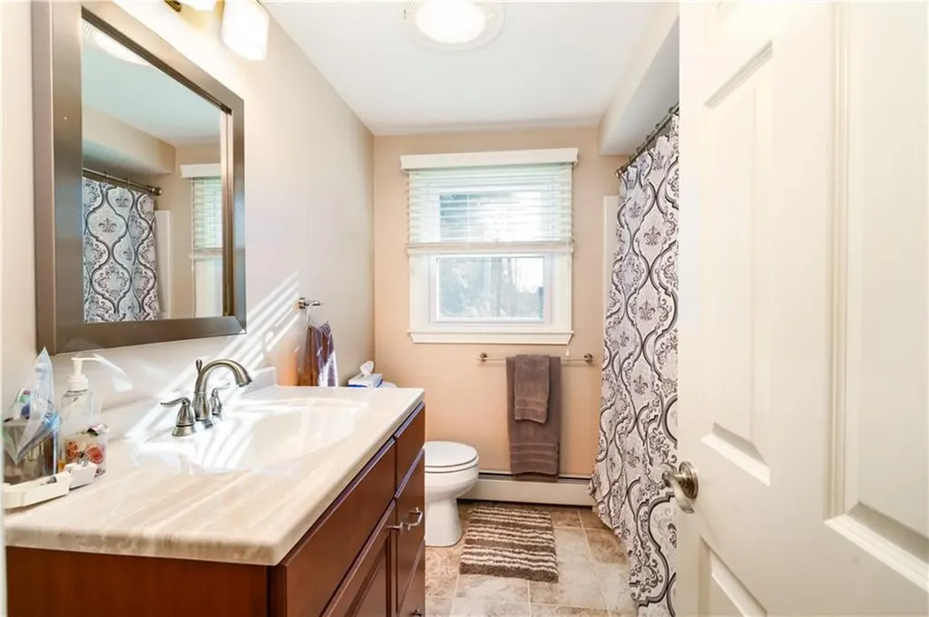 40 Wisteria Drive Coventry RI 02816