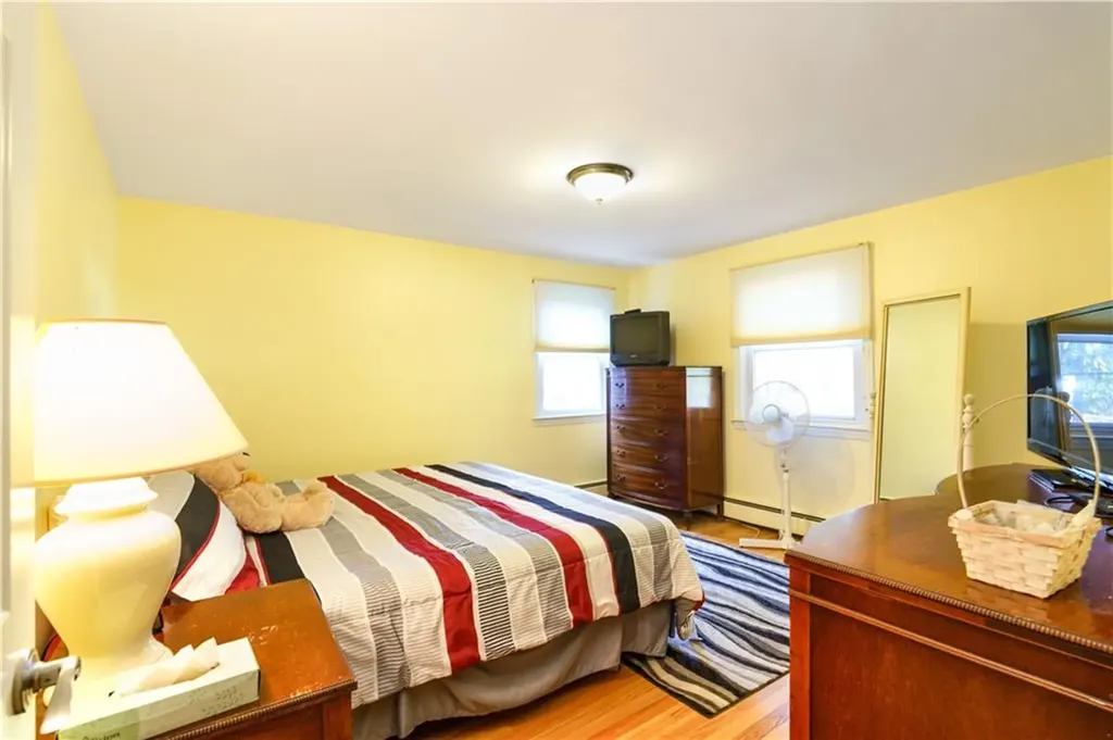 40 Wisteria Drive Coventry RI 02816