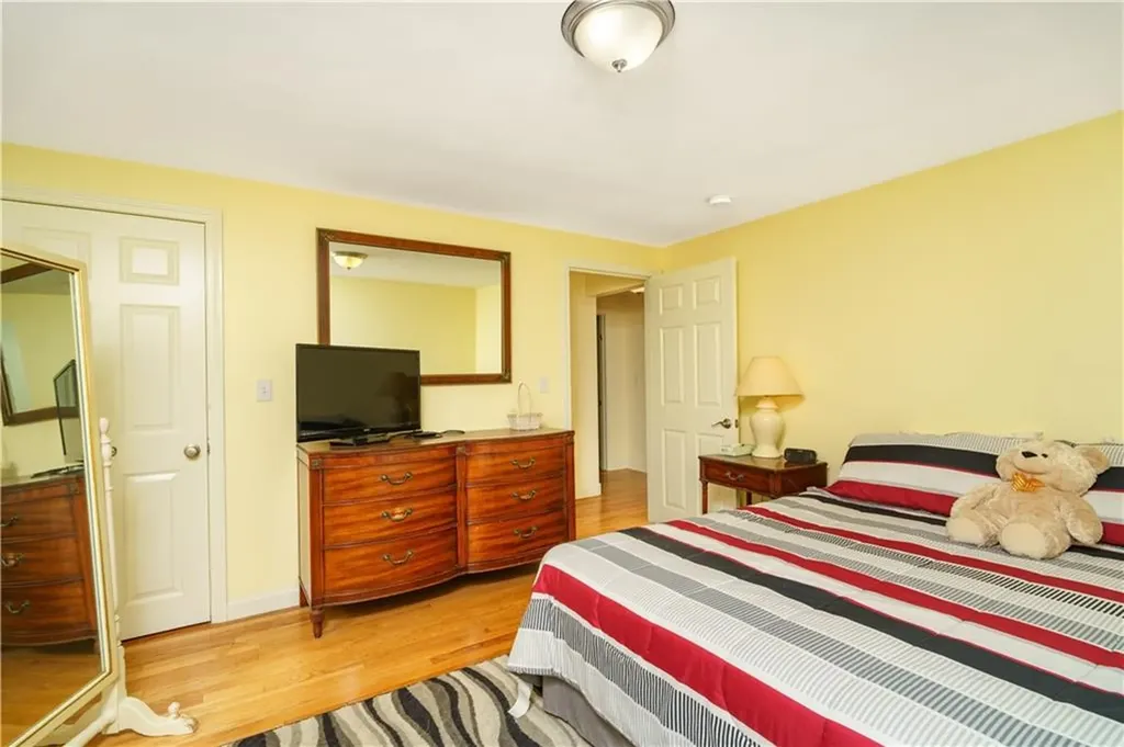 40 Wisteria Drive Coventry RI 02816