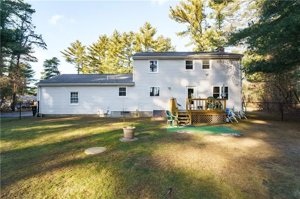 40 Wisteria Drive Coventry RI 02816