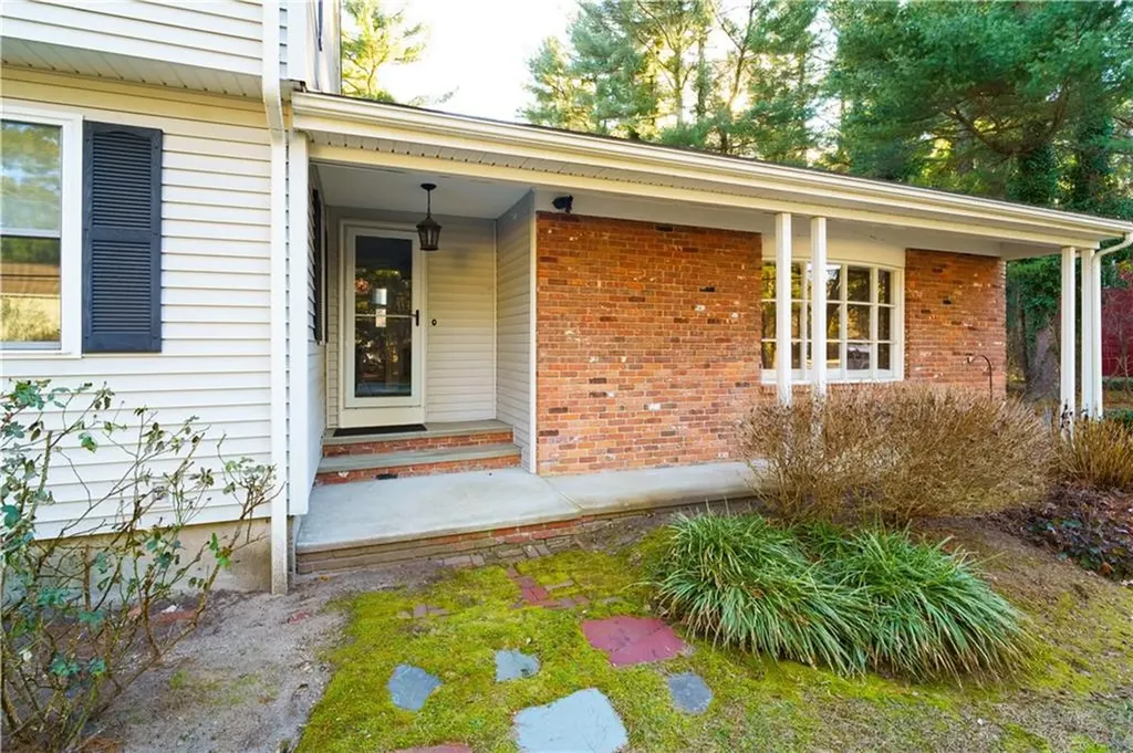 40 Wisteria Drive Coventry RI 02816