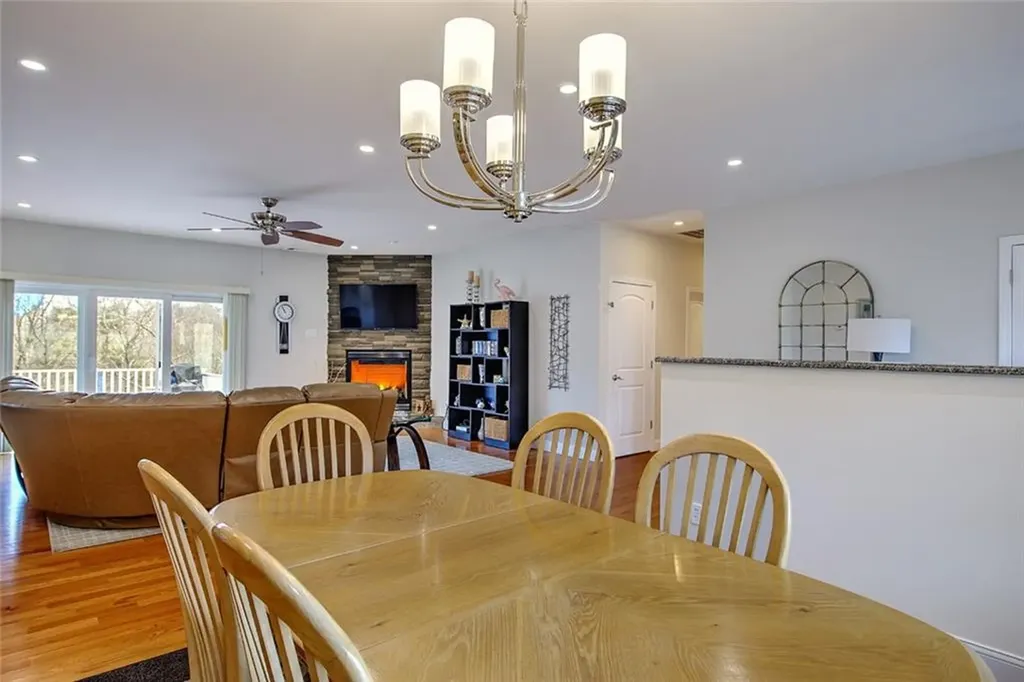 32 Longbrook Drive Cumberland RI 02864