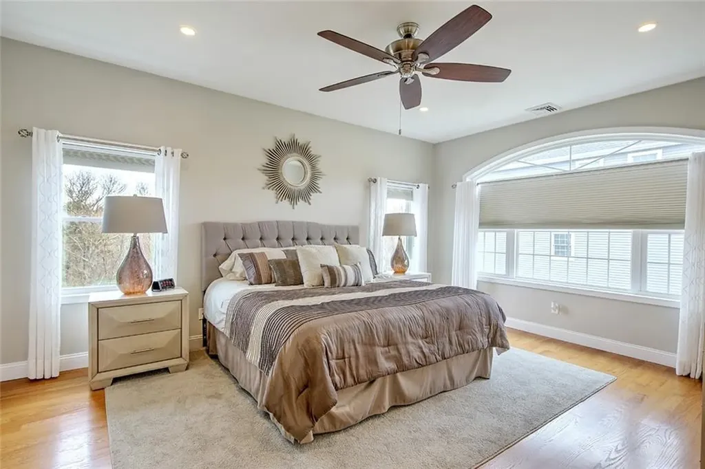 32 Longbrook Drive Cumberland RI 02864