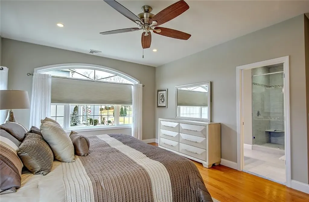 32 Longbrook Drive Cumberland RI 02864