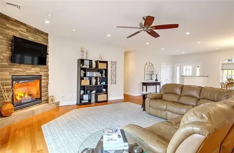 32 Longbrook Drive Cumberland RI 02864