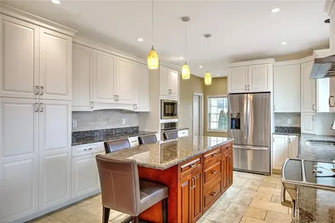 32 Longbrook Drive Cumberland RI 02864