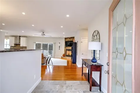 32 Longbrook Drive Cumberland RI 02864