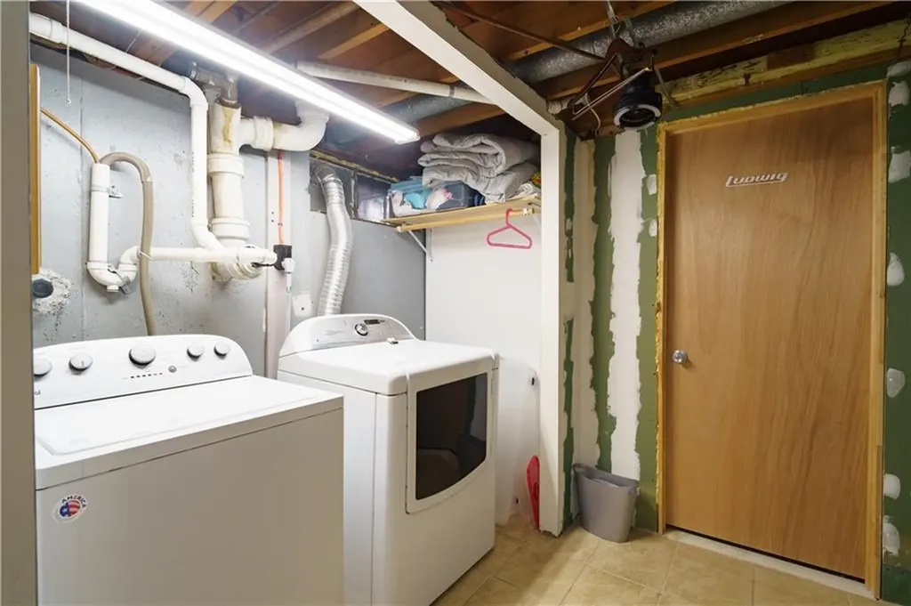 46 Hagerstown Road Warwick RI 02886