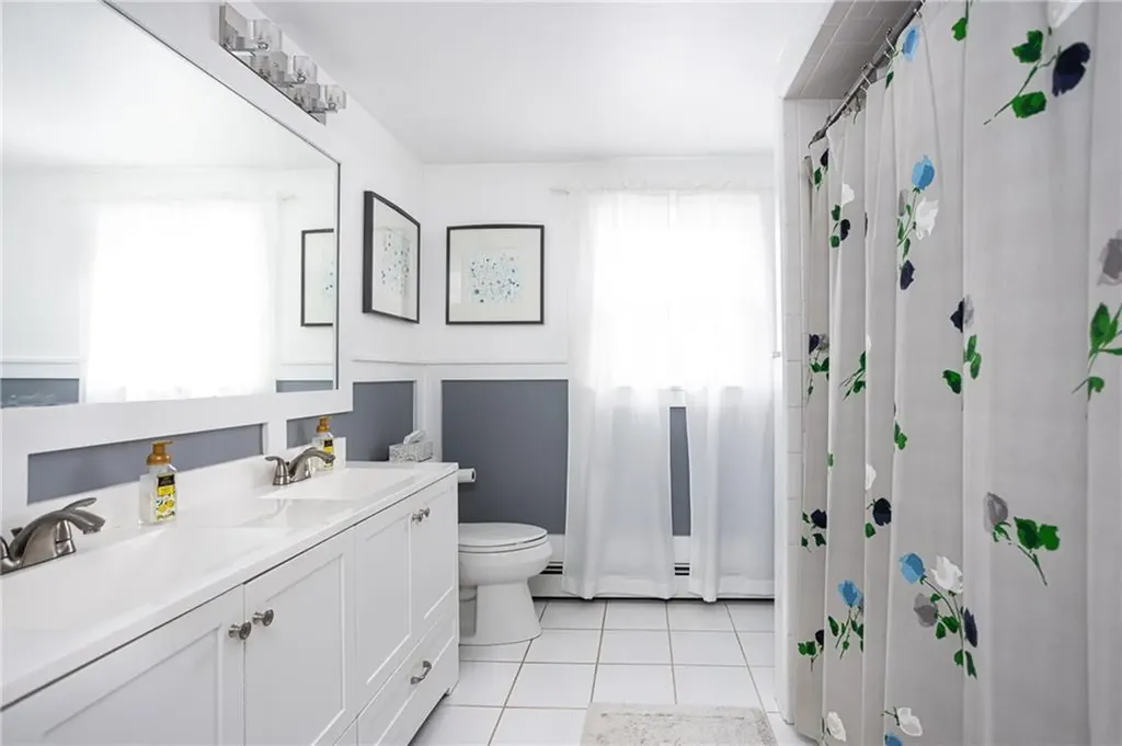 9 Richard Drive Portsmouth RI 02871