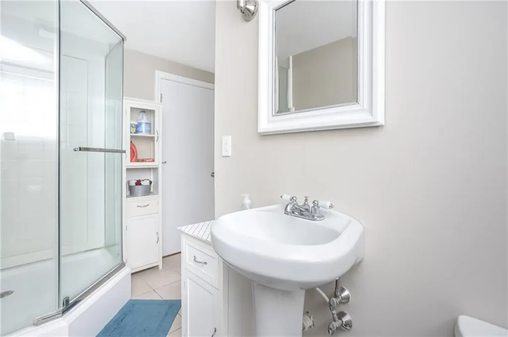 9 Richard Drive Portsmouth RI 02871