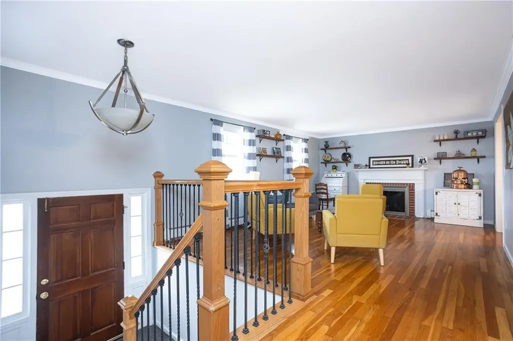 9 Richard Drive Portsmouth RI 02871