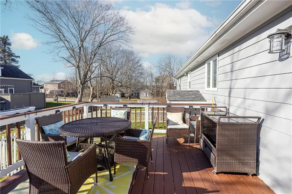 9 Richard Drive Portsmouth RI 02871