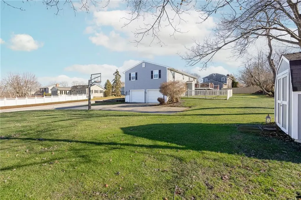9 Richard Drive Portsmouth RI 02871