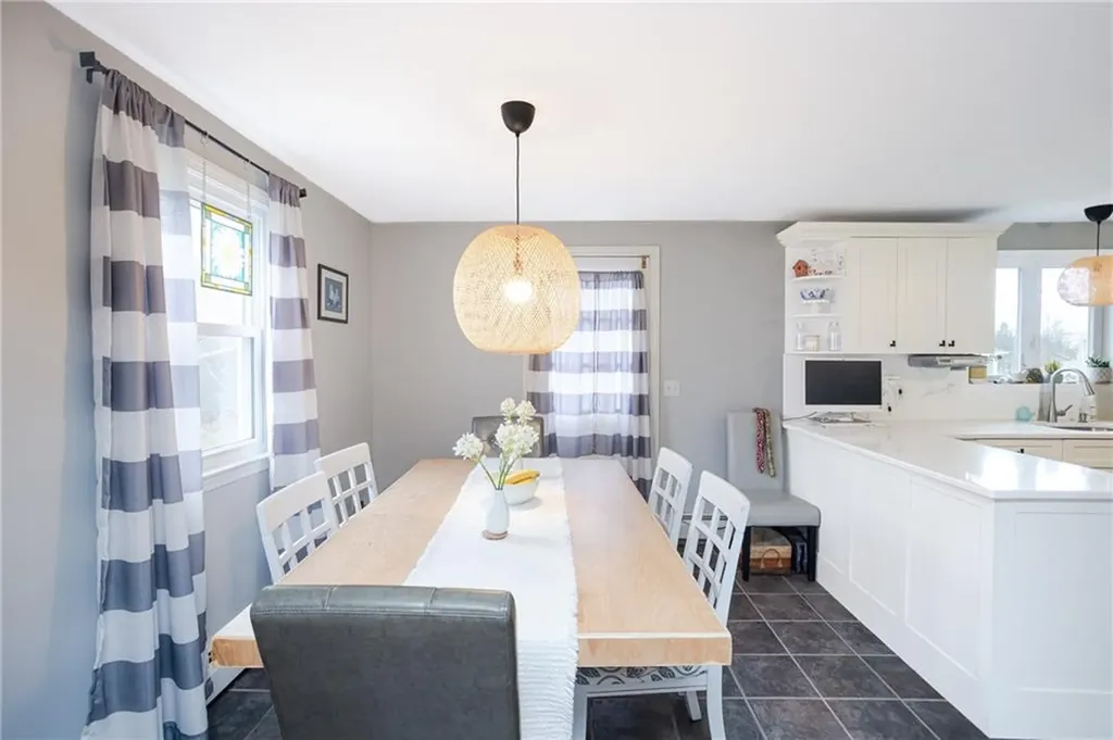 9 Richard Drive Portsmouth RI 02871