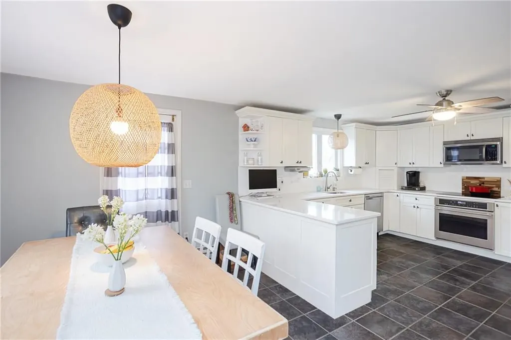 9 Richard Drive Portsmouth RI 02871