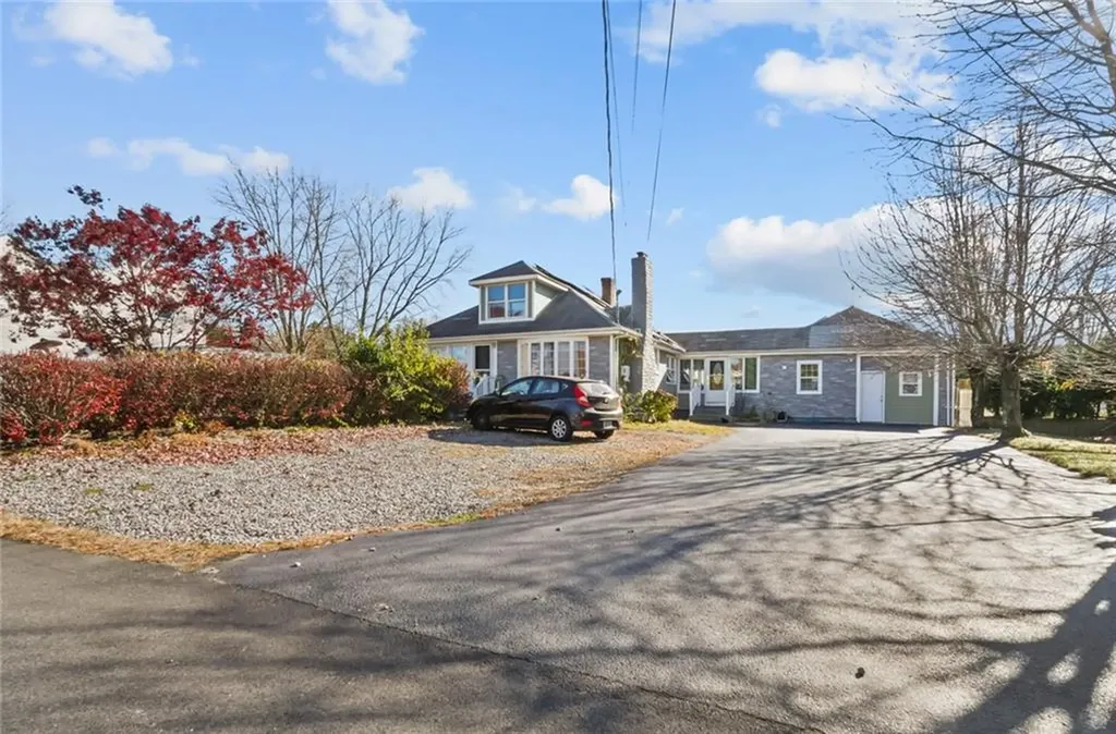 48 Cedar Street Johnston RI 02919