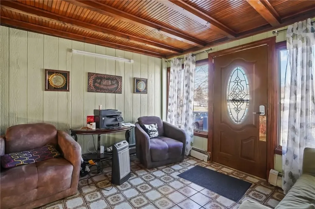 48 Cedar Street Johnston RI 02919