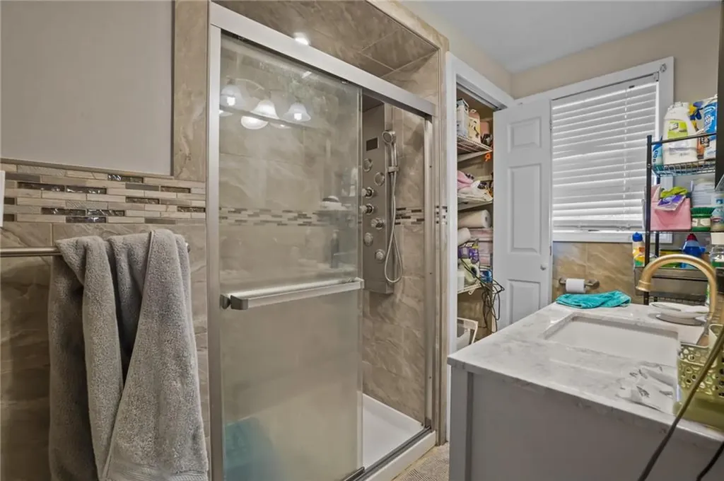 48 Cedar Street Johnston RI 02919