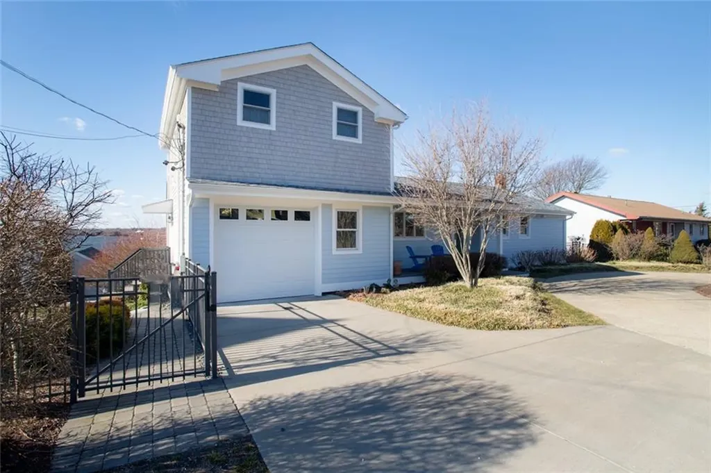 234 Point Road Portsmouth RI 02871
