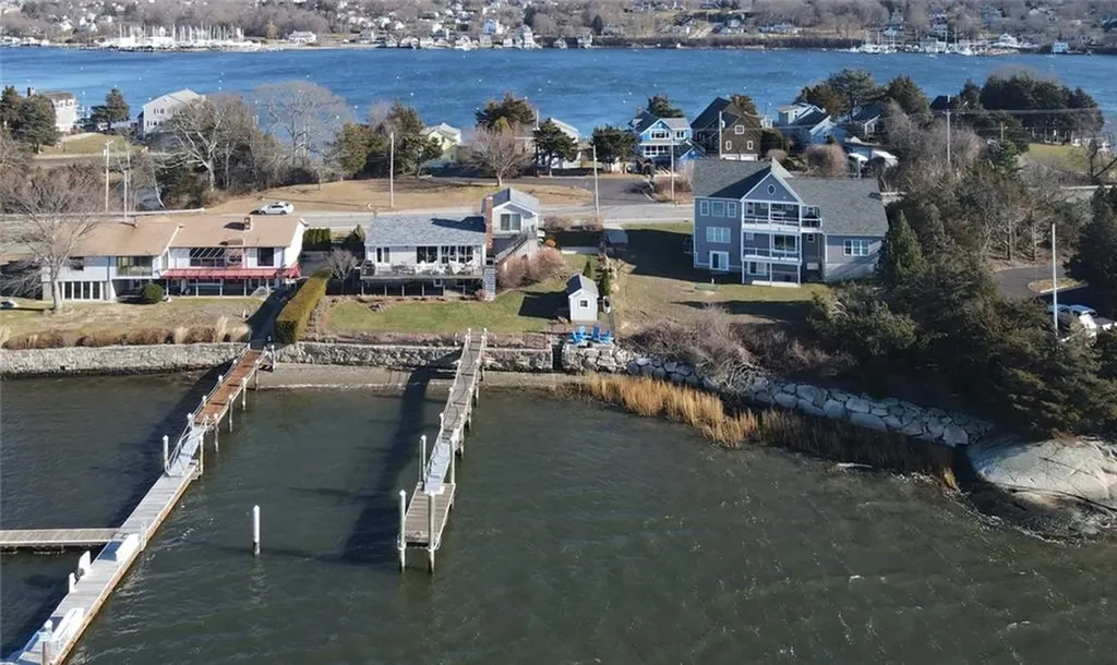 234 Point Road Portsmouth RI 02871
