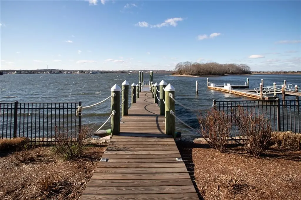 234 Point Road Portsmouth RI 02871