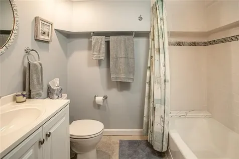 234 Point Road Portsmouth RI 02871