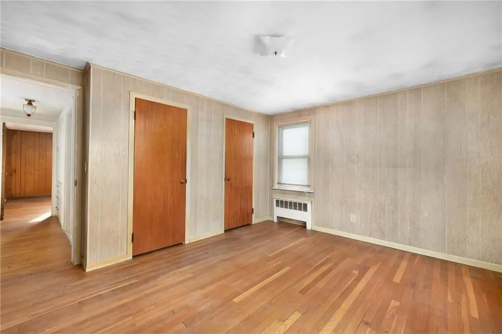 38 Rutherglen Avenue Providence RI 02907