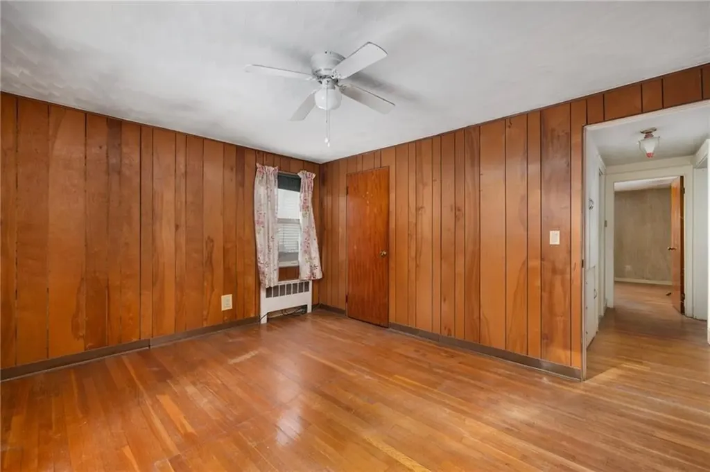 38 Rutherglen Avenue Providence RI 02907