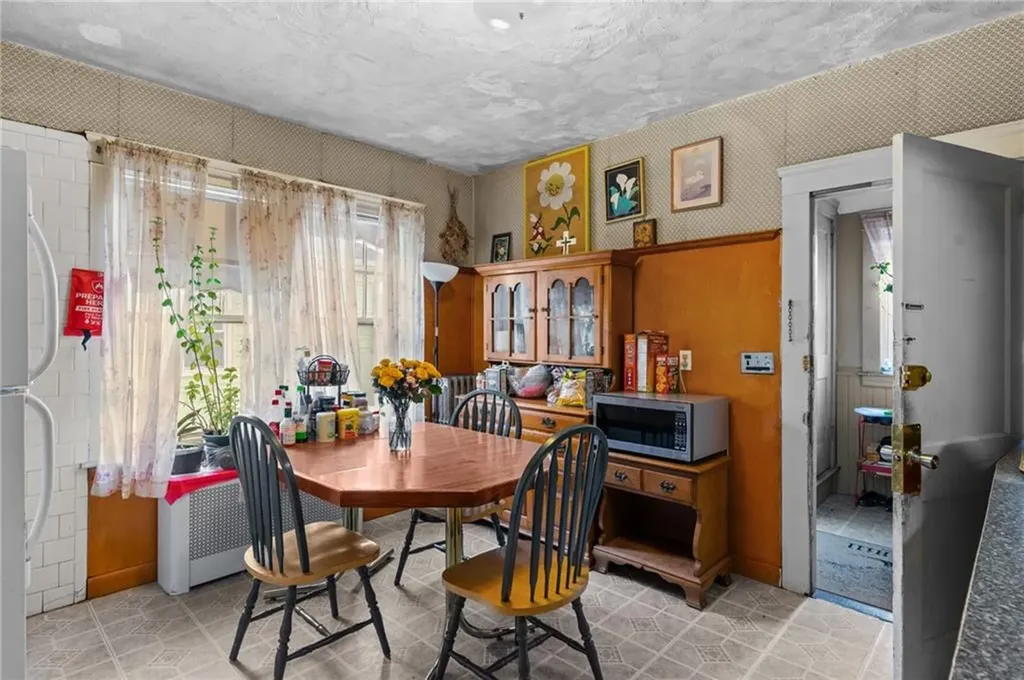 86 88 Sackett Street Providence RI 02907