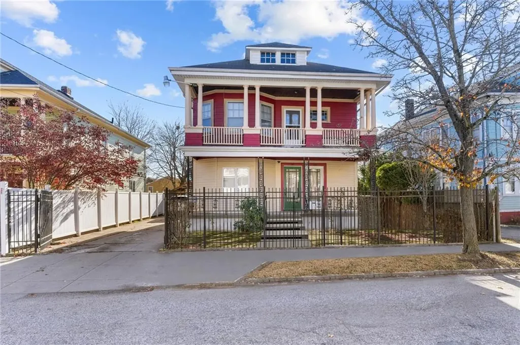 86 88 Sackett Street Providence RI 02907
