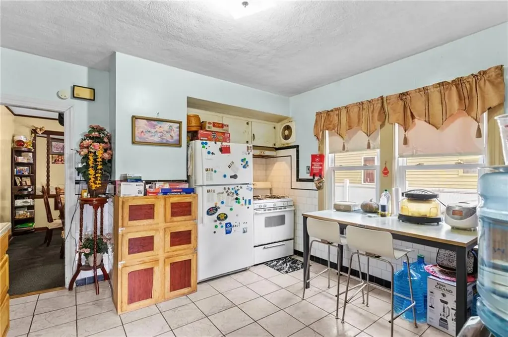 86 88 Sackett Street Providence RI 02907