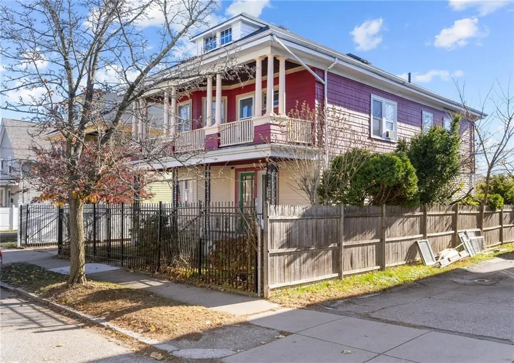 86 88 Sackett Street Providence RI 02907