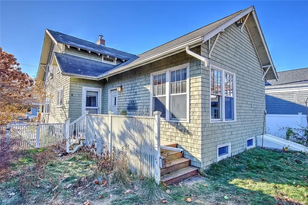 55 Ferncrest Avenue Cranston RI 02905