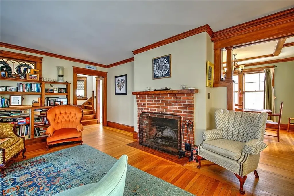 55 Ferncrest Avenue Cranston RI 02905