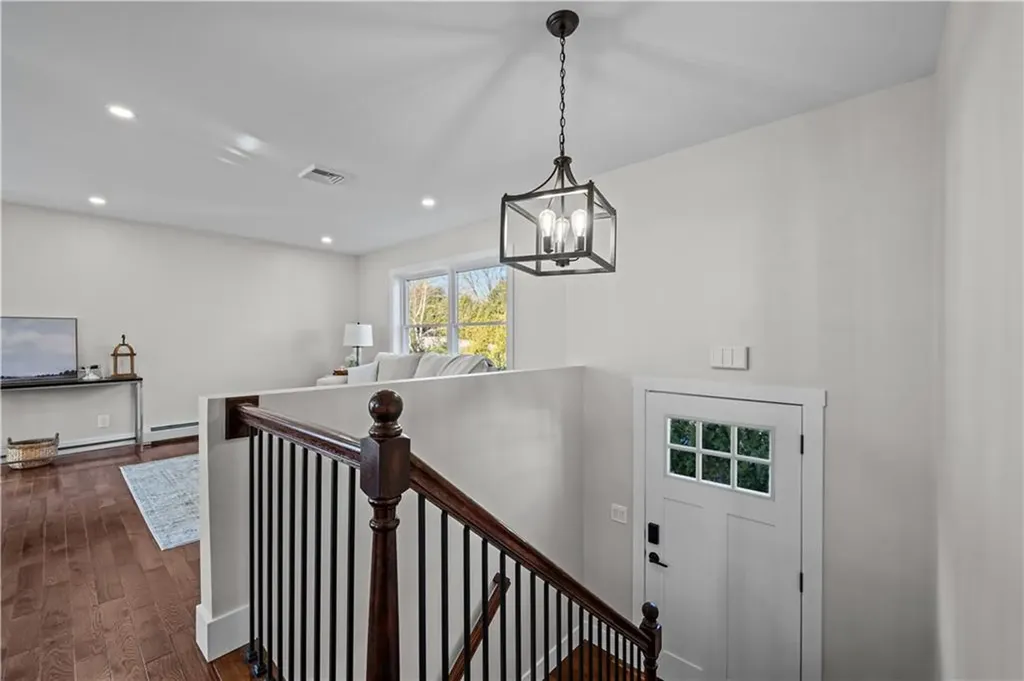 6 Annanias Avenue Westerly RI 02891