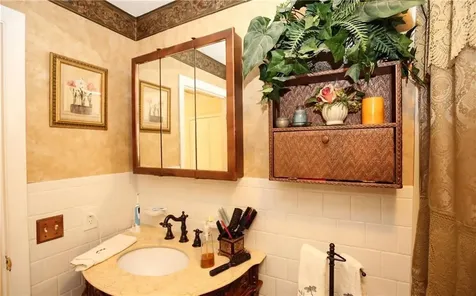 39 Mann School Road Smithfield RI 02917