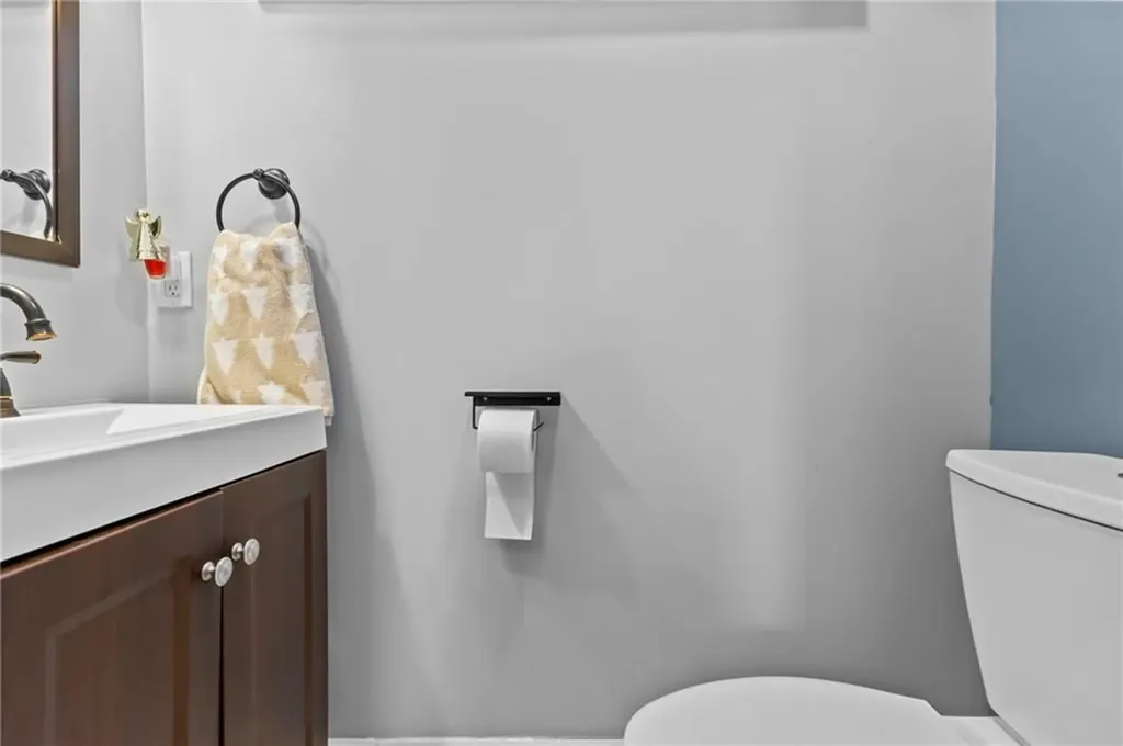 29 Vandewater Street Providence RI 02908