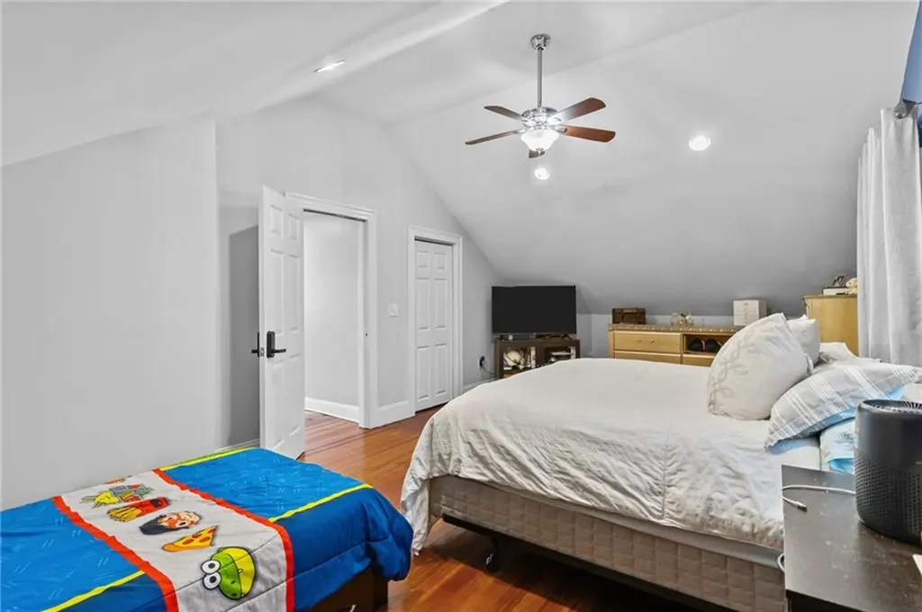 29 Vandewater Street Providence RI 02908