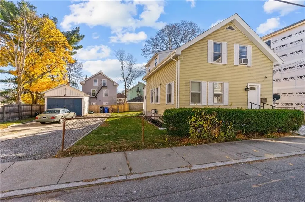 29 Vandewater Street Providence RI 02908