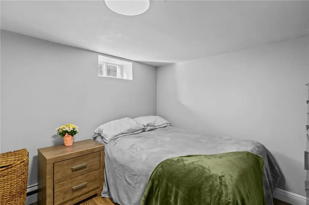 29 Vandewater Street Providence RI 02908