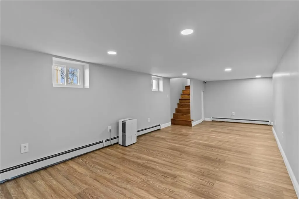 29 Vandewater Street Providence RI 02908