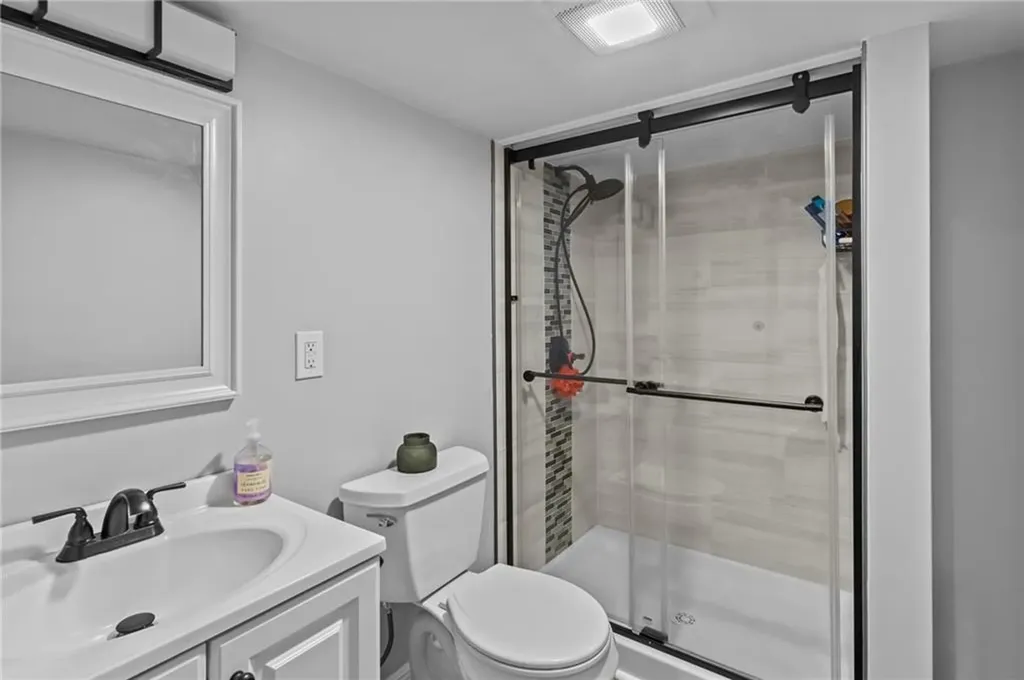 29 Vandewater Street Providence RI 02908