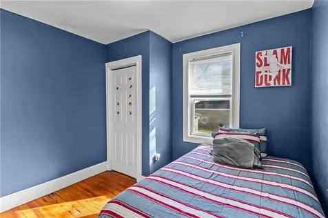 29 Vandewater Street Providence RI 02908