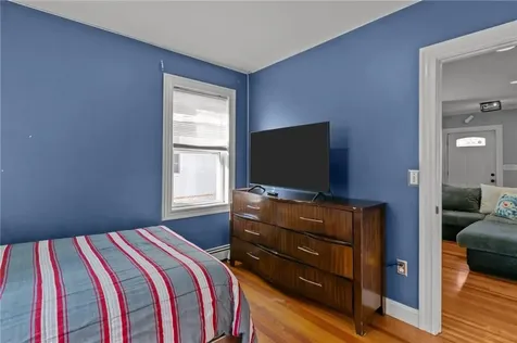 29 Vandewater Street Providence RI 02908