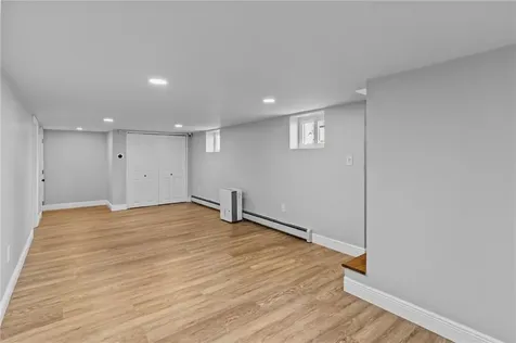 29 Vandewater Street Providence RI 02908